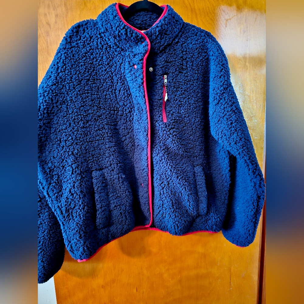 TH Navy Jacket - Picture 8 of 8